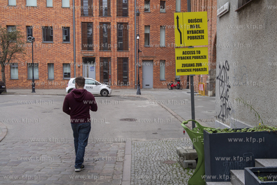 W związku z pracami remontu nabrzeża Motławy został...