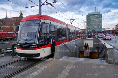 Po przerwie ponownie zostały otwarte wejcia na przystanki...