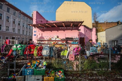 Gdańsk Wrzeszcz, ul. Wajdeloty, sklep ze starociami...