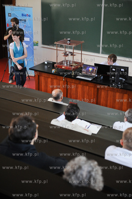 Gdansk. Politechnika Gdanska. Studenci wydzialu  Elektrotechniki...