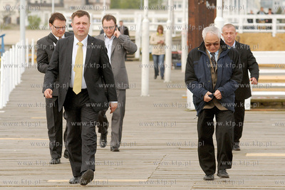 Molo w Sopocie. Uroczyste podpisanie umowy o dofinansowaniu...