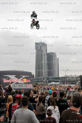 Gdynia, Skwer Kosciuszki. Red Bull X-Fighters Jams....