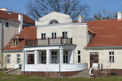 Zespol pa3acowo - parkowy w Gdyni Kolibkach. Pierwsza...