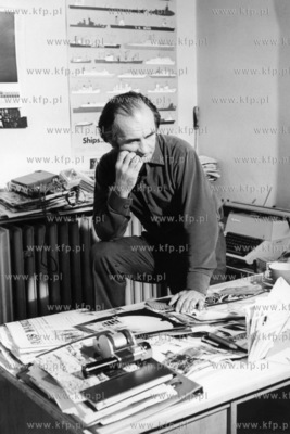 Zbigniew Kosycarz, fotoreporter Glosu Wybrzeza w pokoju...