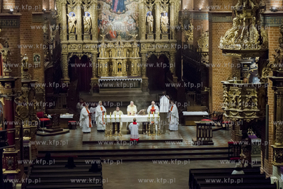Msza Wieczerzy Pańskiej w Wielki Czwartek  inny niż...