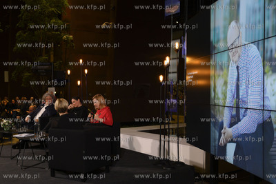 Gdańsk. ECS. Premiera książki  Katarzyny Żelazek...