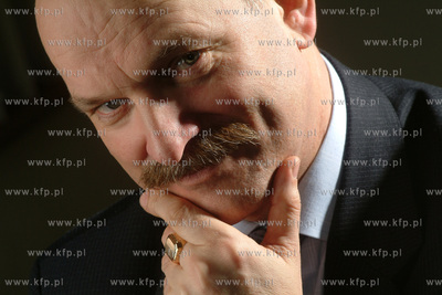 Pawel Olechnowicz - prezes Rafinerii Gdanskiej. 21.02.2003...