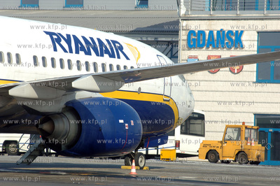 Port lotniczy im. Lecha Walesy w Gdansku. Nz Boeing...