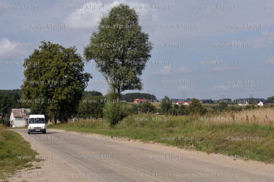 Sulmin wies na Kaszubach w gminie Zukowo, Wyjazd z...