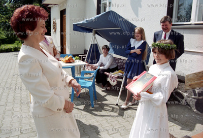 Pierwsza Komunia Swieta Brygidy Walesy. Nz po lewej...