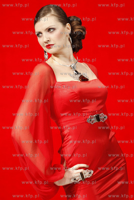 Gdansk. Gala Bursztynu i Mody Amberif 2011. Nz   pokaz...