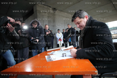 Uroczystosc wmurowania kamienia wegielnego pod budowe...