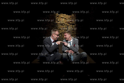 Teatr Wybrzeże. Próba medialna spektaklu Kto się...