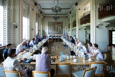 Nadzwyczajne posiedzenie Wojewódzkiej Rady Dialogu...