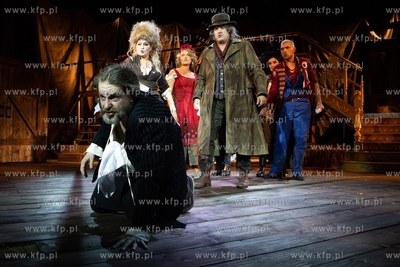 Gdańsk, Teatr Wybrzeże. Próba medialna spektaklu...