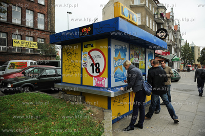 Gdansk. Wrzeszcz. Kolektura Lotto. Kumulacja 50 000...