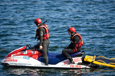 Sopot - molo. Wspolne cwiczenia jednostki ratowniczo...