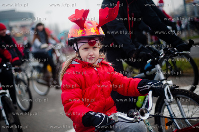Gdansk. Parking pod Ergo Arena. Coroczna akcja Mikolaje...
