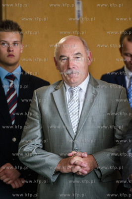 Gdansk. Zespol Szkol Lacznosci. Miejska Inauguracja...