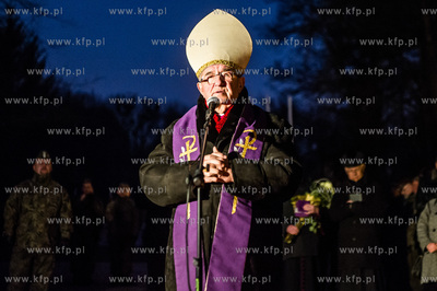 Gdansk. Cmentarz Garnizonowy. Dzien Pamieci Zolnierzy...