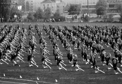 Na obiektach oliwskiej WSWF odbyly sie Miejskie Igrzyska...