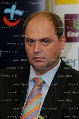 Hotel Nadmorski w Gdyni. Konferencja prasowa przed...