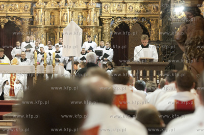 Wielki Czwartek, Msza Krzyzma w katedrze pelplinskiej...