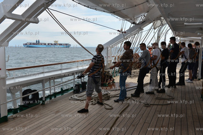 Dzien na Darze Mlodziezy ze studentami Akademii Morskiej...