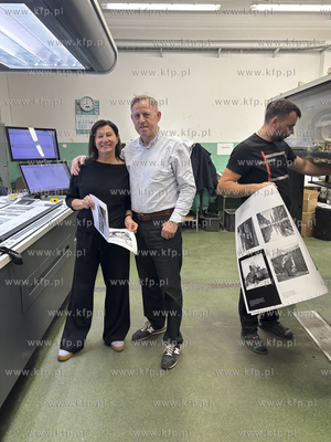 Druk albumu Fot. Zbigniew Kosycarz. Niezwykłe zwykłe...