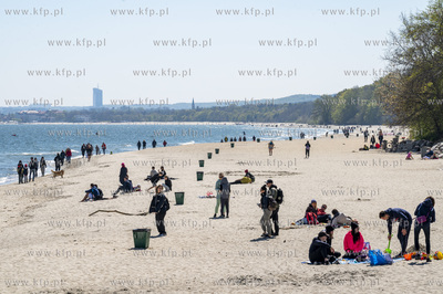 Gdynia Orłowo. Niedzielny majowy spacer nad morzem.07.05.2023...