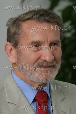 dr hab. Wojciech Przybylski - rektor AWF 16.10.2003...