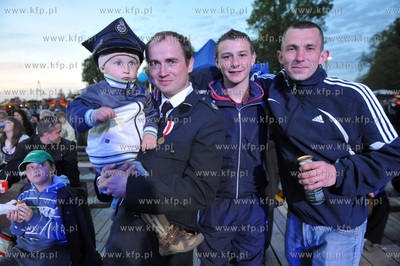 Po otwarciu nowej remizy OSP w Sulminie i poswieceniu...