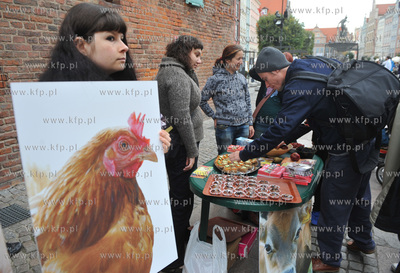Gdansk. Dlugi Targ. Obchody Miedzynarodowego Dnia Wegetarianizmu....