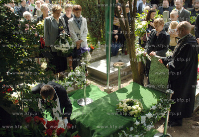 Pogrzeb Andrzeja Krzysztofa Waśkiewicza - poety, krytyka...