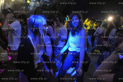 Heineken Open'er Festival w Gdyni. Silent disco w betonowym...