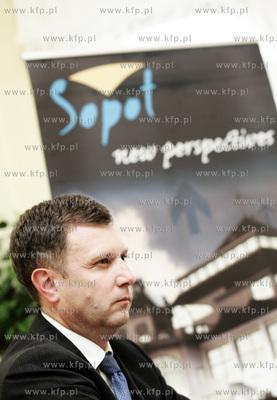 Sopot. Urzad Miasta. Konferencja prasowa prezydenta...