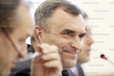 Urzad Marszalkowskiw Gdansku. Debata o przyszłosci...