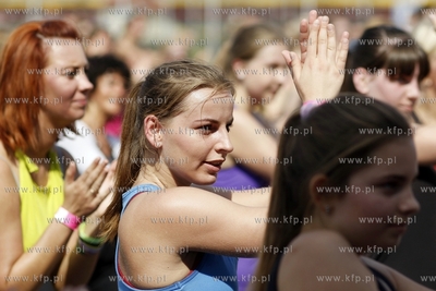 Gdansk.PGE Arena. Maraton Zumby, proba pobicia rekordu...