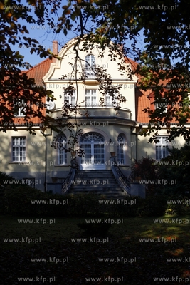 Sopot. Maly Belweder przy ul. Mickiewicza.
14.10.2013
fot....