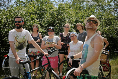 Spacer rowerowy po kolekcji murali na osiedlu Gdańsk...