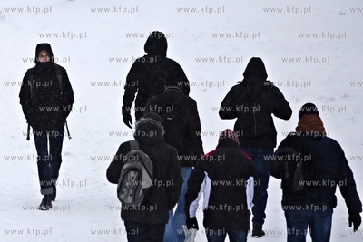 Zima. Dojście do przystanku SKM Gdańsk Politechnika.
07.02.2017
fot....