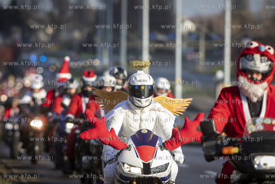 Gdańsk. Mikołaje na motocyklach po raz 17. przejechali...
