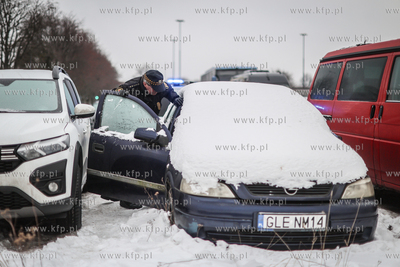 Zimowy patrol gdańskiej Straży Miejskiej polegający...