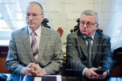 Gdansk. Urzad Marszalkowski. Konferencja prasowa poprzedzajaca...