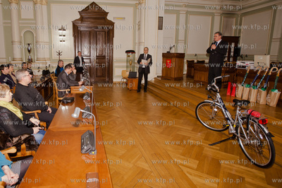 Gdansk. Sala Obrad Nowego Ratusza. Wreczenie nagrod...