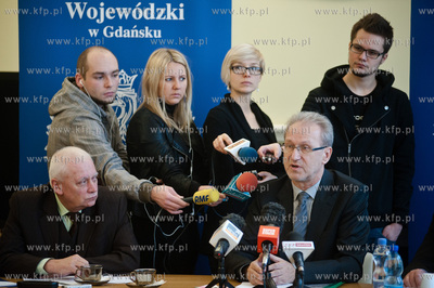 Gdansk. Pomorski Urzad Wojewodzki. Sala Kominkowa....