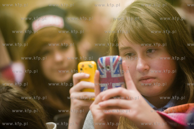 Gdansk. Galeria Baltycka. Spotkanie z Dawidem Kwiatkowskim.
28.11.2013
fot....