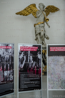 Gdańsk. Bazylika Mariacka. Pierwsza prezentacja wystawy...