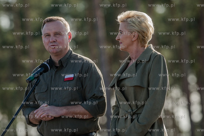 Nadleśnictwo Lipusz. Prezydent RP Andrzej Duda wraz...