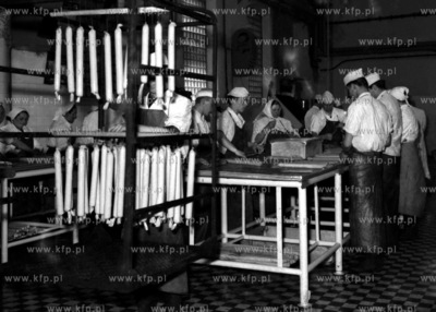 W zakładach mięsnych. ( lata60 )
1969
0005846z
Fot....